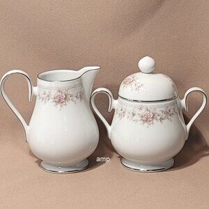 Noritake Thornton 3160 Creamer Pitcher and Sugar Bowl with Lid Set EXCELLENT!